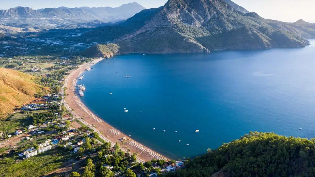 Antalya Plajları: En Temiz ve Güzel Koylar